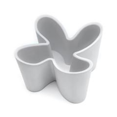 Cozy Remote-Control Tidy